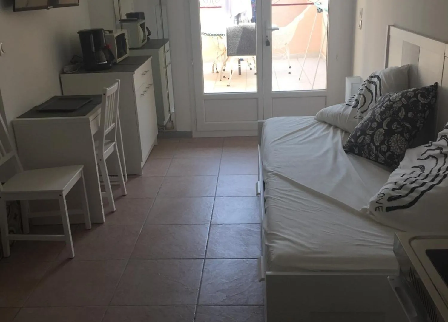 Studio Sanary-sur-Mer France